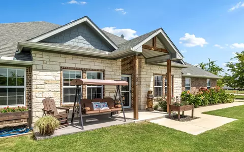 296 Hidden Meadow Trl, Leonard, TX 75452