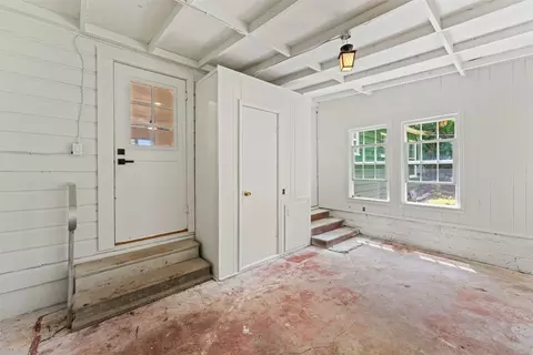 Entry Way - 3220 N 31st St, Waco, TX 76708 photo 1 of 1