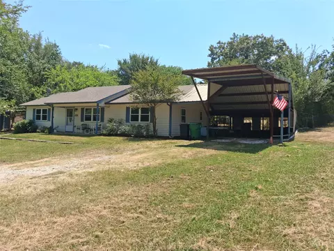 1282 Rs County Road 3325, Emory, TX 75440