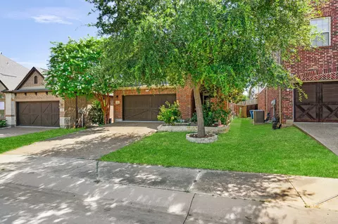 220 Sir Brine Dr, Lewisville, TX 75056