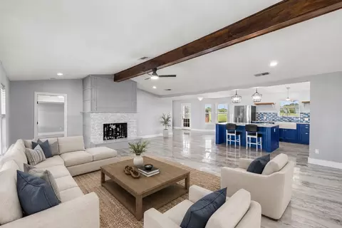 6754 Raymond, Kaufman, TX 75142