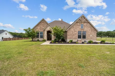 308 Zion Forest Trl, Poolville, TX 76487