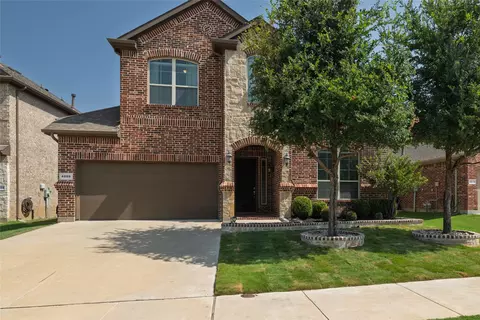 4008 Knollbrook Ln, Fort Worth, TX 76137