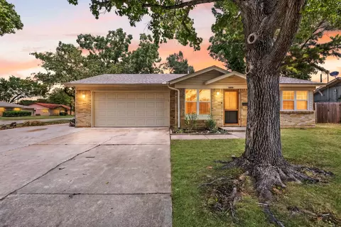 3009 W 11th St, Irving, TX 75060