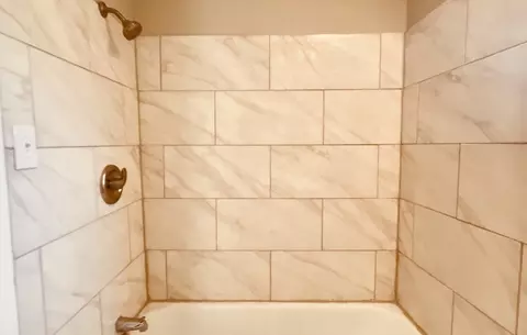 Bath - 120 Bluebonnet Dr, Junction, TX 76849 photo 3 of 4