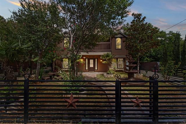 3030 Weisenberger Dr, Dallas, TX 75212