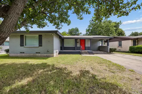 2332 Hartline Dr, Dallas, TX 75228