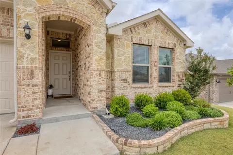 1825 Agarito Dr, Weatherford, TX 76086