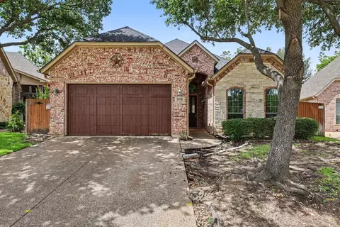 2016 Kodiak Ct, Arlington, TX 76013