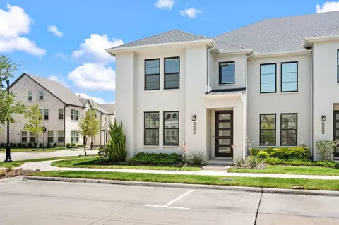4348 James St, North Richland Hills, TX 76180
