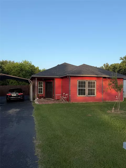106 Callie Ln, Gun Barrel City, TX 75156