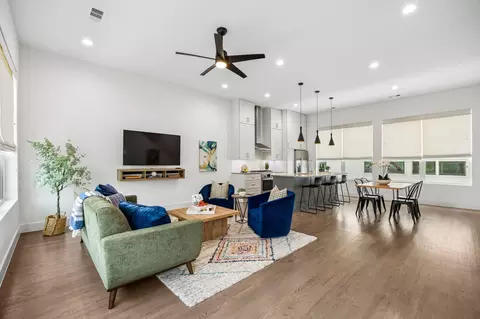 5811 Lindell Ave #102, Dallas, TX 75206