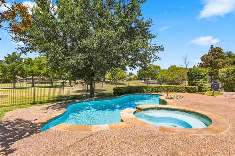 9709 Waterview Pkwy, Rowlett, TX 75089
