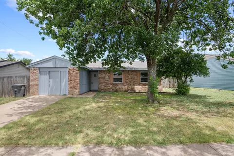4715 Needle Leaf Ln, Dallas, TX 75236