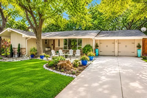 4236 Shannon Dr, Fort Worth, TX 76116