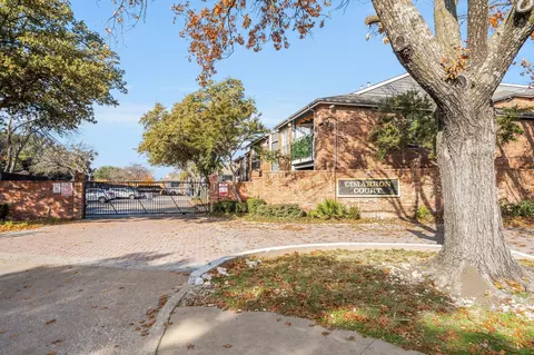 18333 Roehampton Dr #1323, Dallas, TX 75252