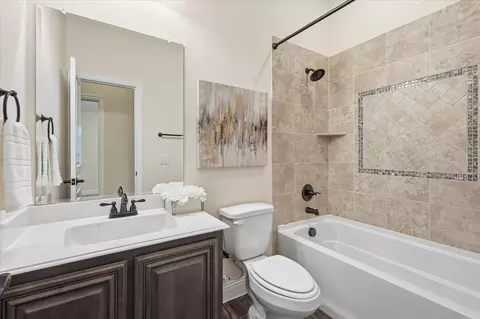 Bath - 9516 Athens Dr, Argyle, TX 76226 photo 3 of 3