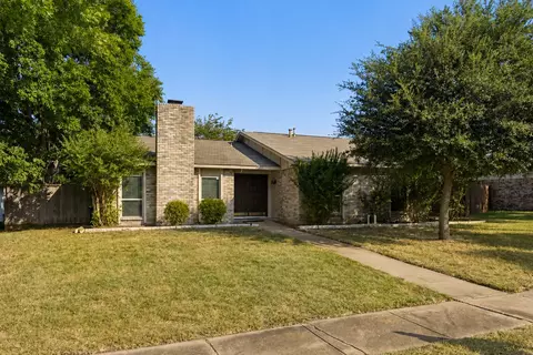 6403 Apache Ct, Plano, TX 75023