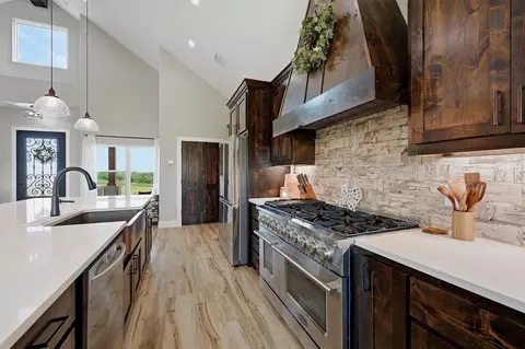 Kitchen - 3657 Harrell Rd, Howe, TX 75459 photo 3 of 4