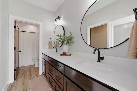 Bath - 3657 Harrell Rd, Howe, TX 75459 photo 4 of 4