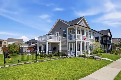 2516 Ballaster Mews, Rowlett, TX 75088