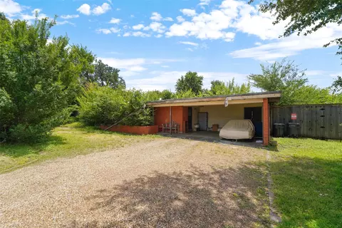 3658 Walnut Hill Ln, Dallas, TX 75229