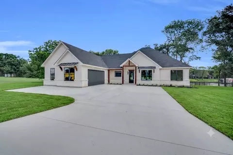 1071 Trumbull, Ferris, TX 75125
