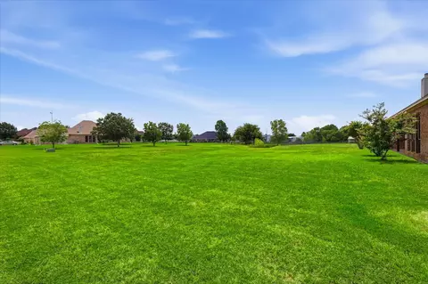 Exterior - 14316 Rising Spring Rd, Haslet, TX 76052 photo 3 of 5