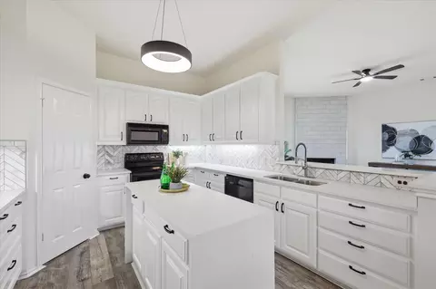 Kitchen - 14316 Rising Spring Rd, Haslet, TX 76052 photo 2 of 6