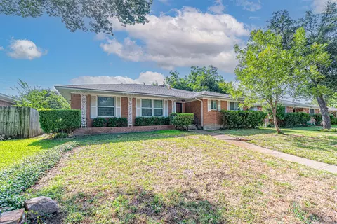 5324 Urban Crest St, Dallas, TX 75227