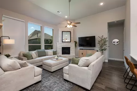 Living - 1109 10th St, Argyle, TX 76226 photo 1 of 3