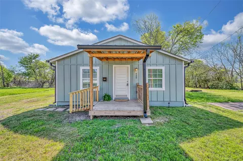 924 Gurley Ln, Waco, TX 76706