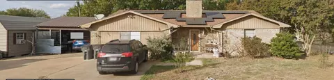 908 Mckinney Ave, Princeton, TX 75407
