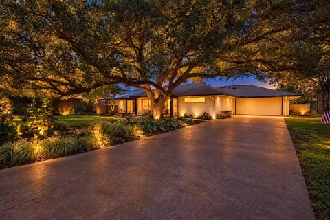 7117 Mimosa Ln, Dallas, TX 75230