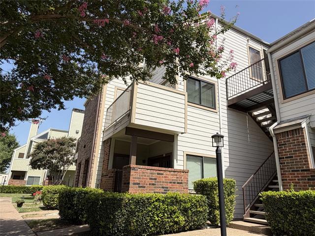 3125 Sondra Dr #201, Fort Worth, TX 76107