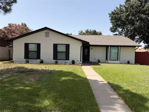 1262 Valencia Ln, Lewisville, TX 75067