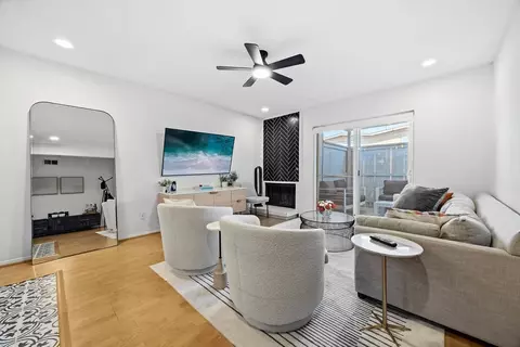 4323 Brown St #237, Dallas, TX 75219