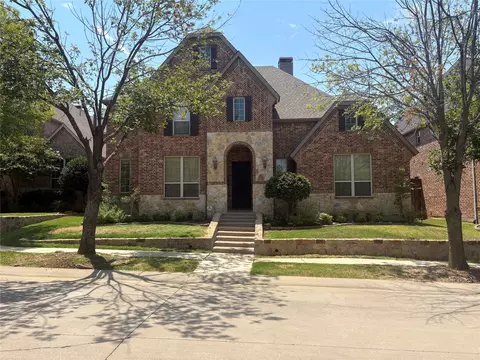 2116 Ironside Dr, Lewisville, TX 75056