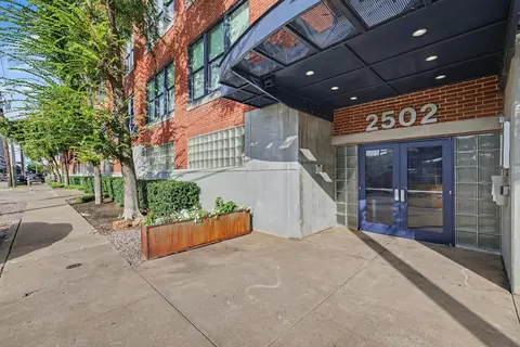 2502 Live Oak St #338, Dallas, TX 75204