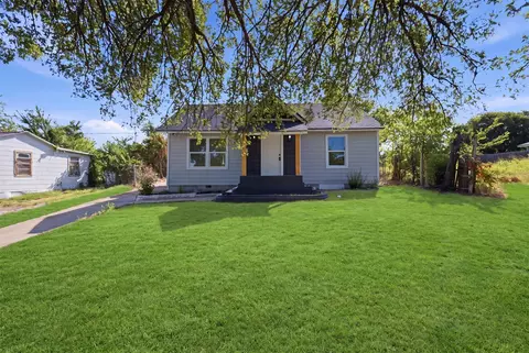 1909 Burchill Rd, Fort Worth, TX 76105