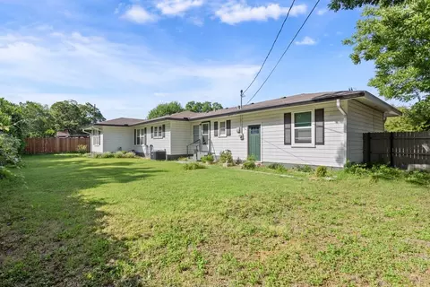 Exterior - 3135 N 27th St, Waco, TX 76708 photo 3 of 4