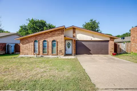 1409 Whittenburg Dr, Fort Worth, TX 76134