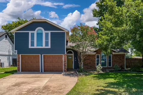 485 Ashley Ln, Roanoke, TX 76262
