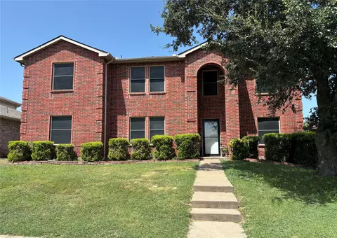 1229 Longleaf Dr, Cedar Hill, TX 75104