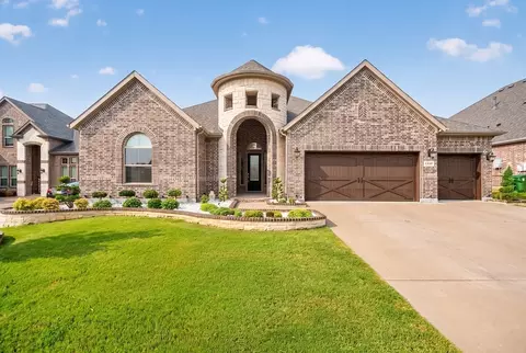 1320 Cecilia Ct, Arlington, TX 76002