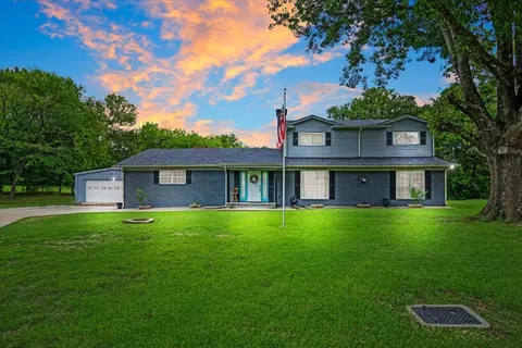 2209 Ridgewood Dr, Sherman, TX 75092