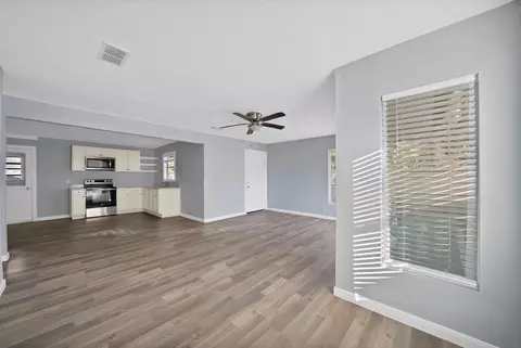 Living - 809 Hackamore St, White Settlement, TX 76108 photo 3 of 4