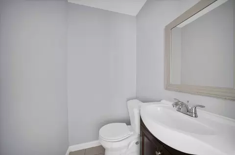 Bath - 809 Hackamore St, White Settlement, TX 76108 photo 1 of 3