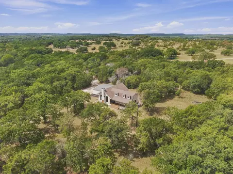 2117 County Road 2010 #B, Glen Rose, TX 76043