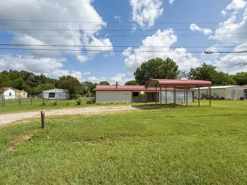 10976 Us Highway 80, Fruitvale, TX 75127